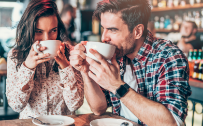 Come capire se una donna è innamorata di te