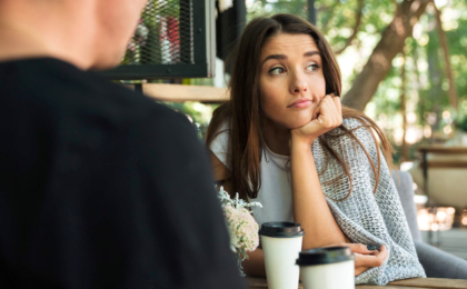 Come si comporta una donna non innamorata