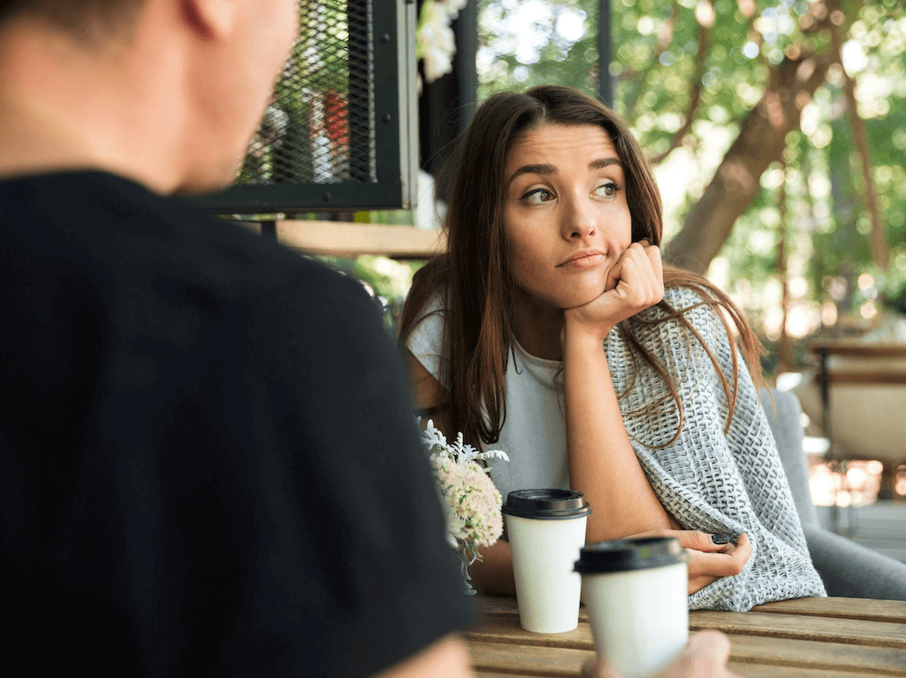 Come si comporta una donna non innamorata